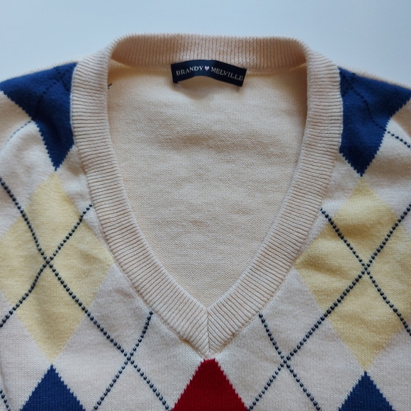 Brandy Melville Cotton Sweater Vest, Small - Picture 5 of 6